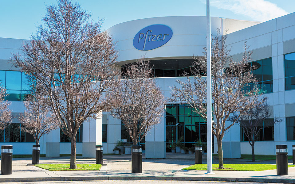 σε-λειτουργία-το-ψηφιακό-κέντρο-της-pfizer-σ-561197335