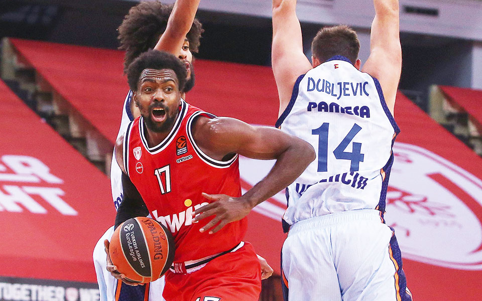 ήττα-ολυμπιακού-από-τη-βαλένθια-561198286