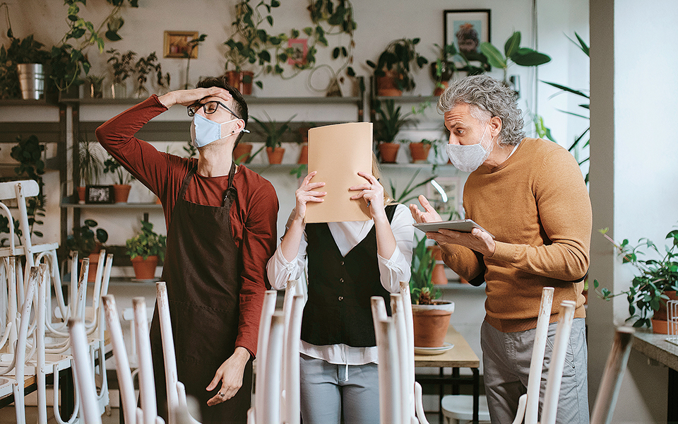 αντιμετωπίζοντας-θεωρίες-συνωμοσίας-561202081