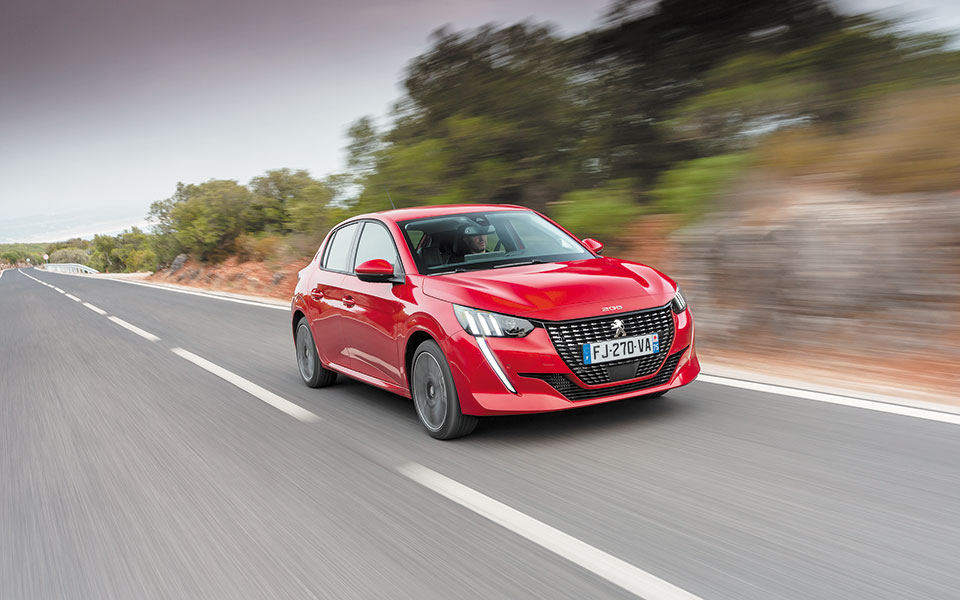 το-peugeot-208-διακρίνεται-συνεχώς-561201565
