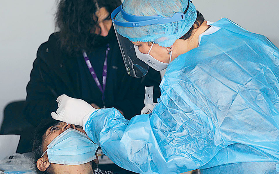 τα-rapid-tests-ανάχωμα-στο-τρίτο-κύμα-561200818