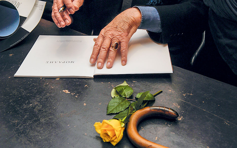 Εντεκα χρόνια χωρίς τον Γιάννη Μόραλη, τον ζωγράφο που ήξερε την τέχνη του βίου-2