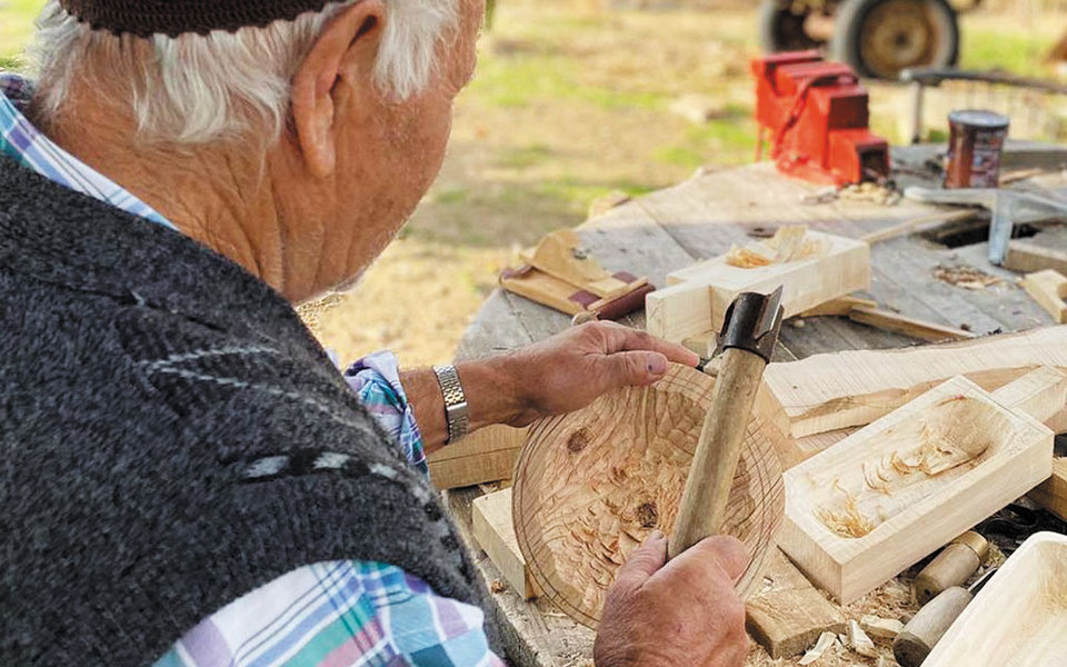 riza-μια-νέα-συλλεκτική-σειρά-αντικειμ-561205351