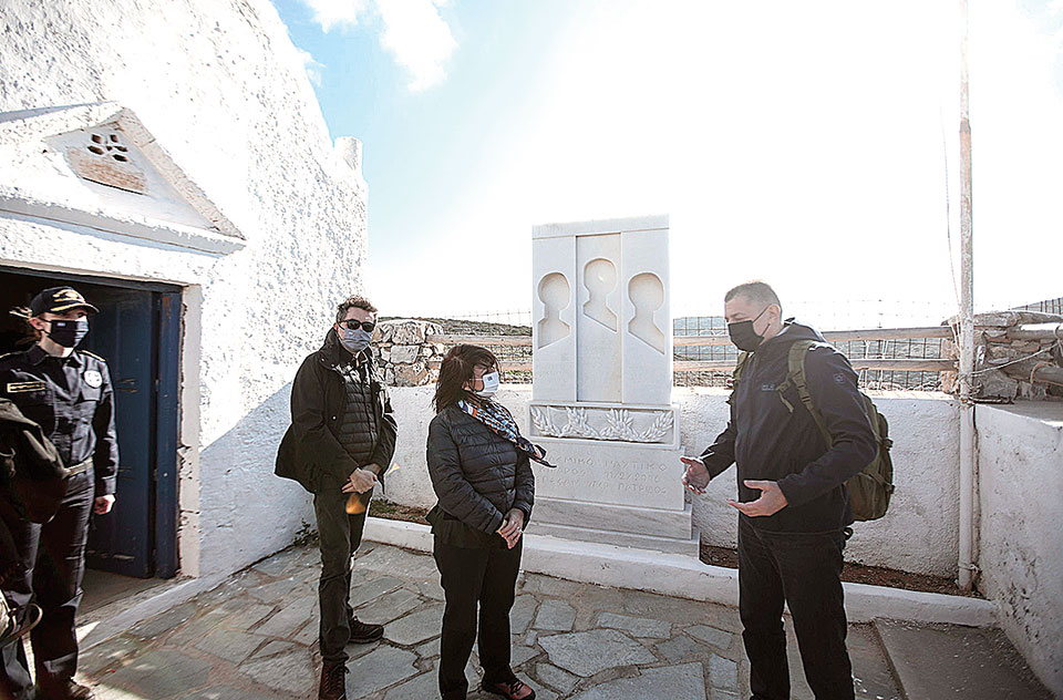 Τιμή στην Κυρά της Κινάρου-2