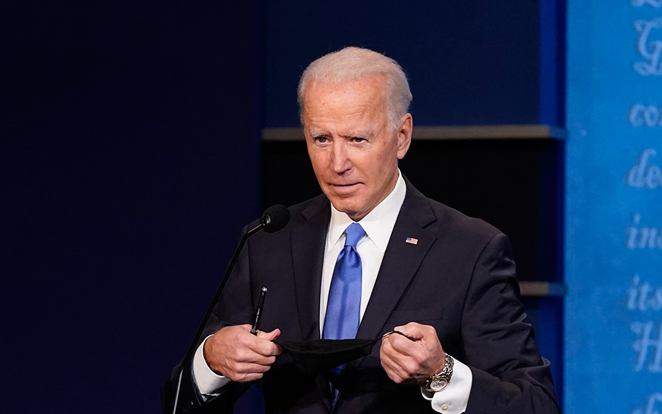 μπάιντεν-δεν-θα-καταργήσει-άμεσα-την-ε-561181063