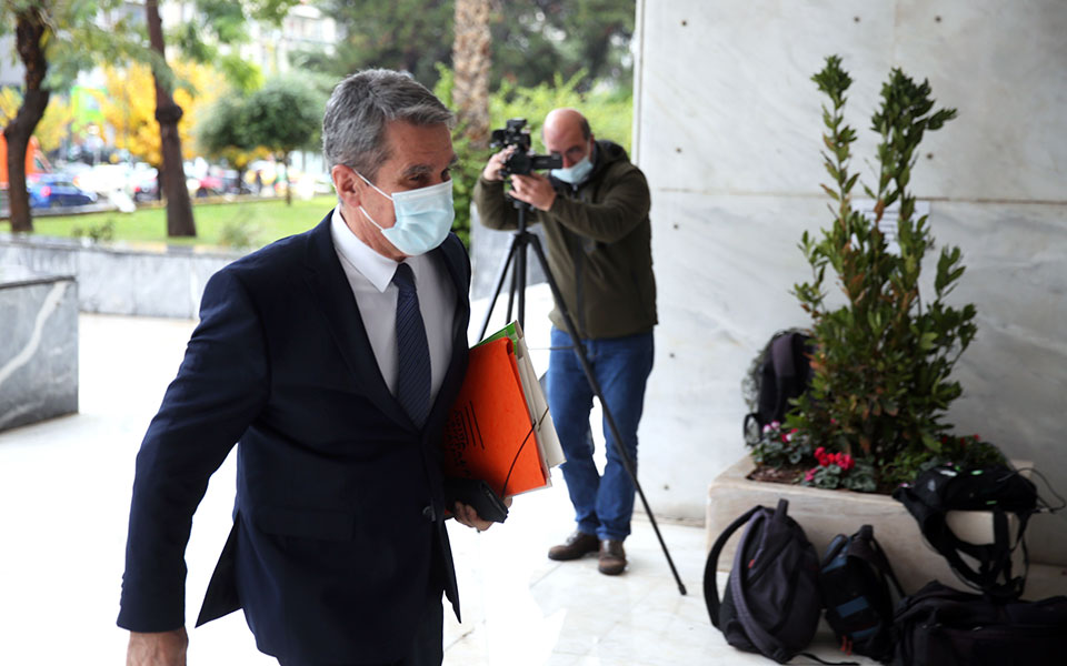 πολύωρη-κατάθεση-ανδρ-λοβέρδου-για-τη-n-561195355