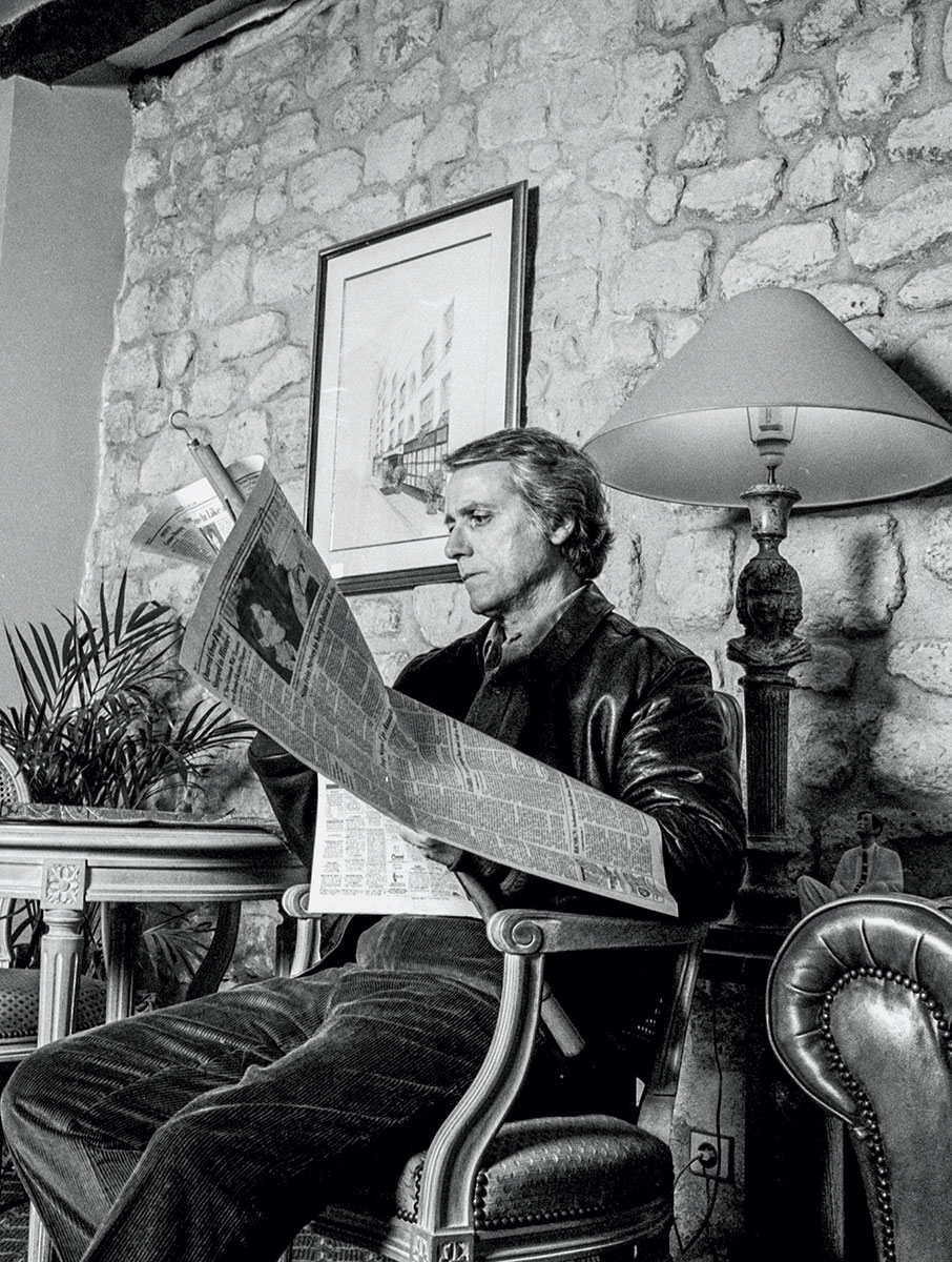 Μένουμε σπίτι (και διαβάζουμε)-1