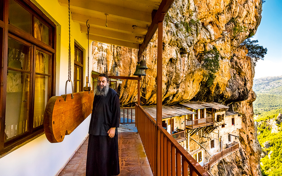 αρκαδία-αγκαλιά-με-τη-φύση-561199027