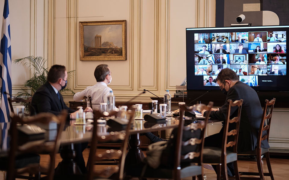 κυρ-μητσοτάκης-προσεκτικοί-για-να-απο-561186883