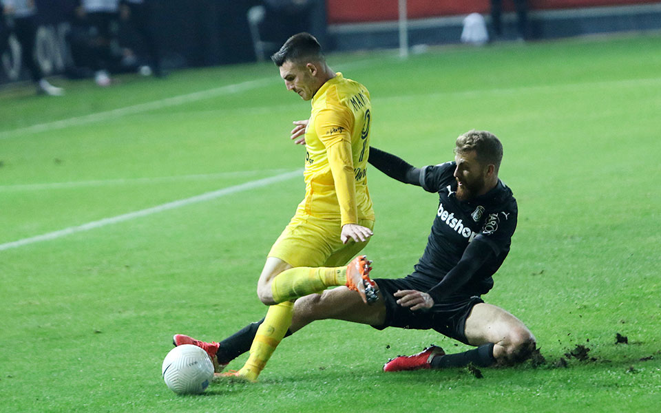 διπλό-ο-άρης-στο-ηράκλειο-561201781