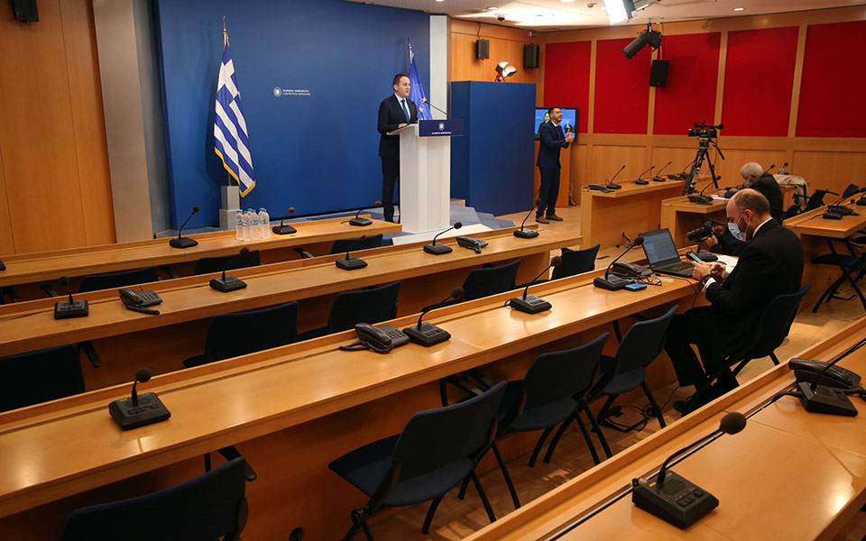 πέτσας-η-κυβέρνηση-δεν-παρεμβαίνει-στ-561197881