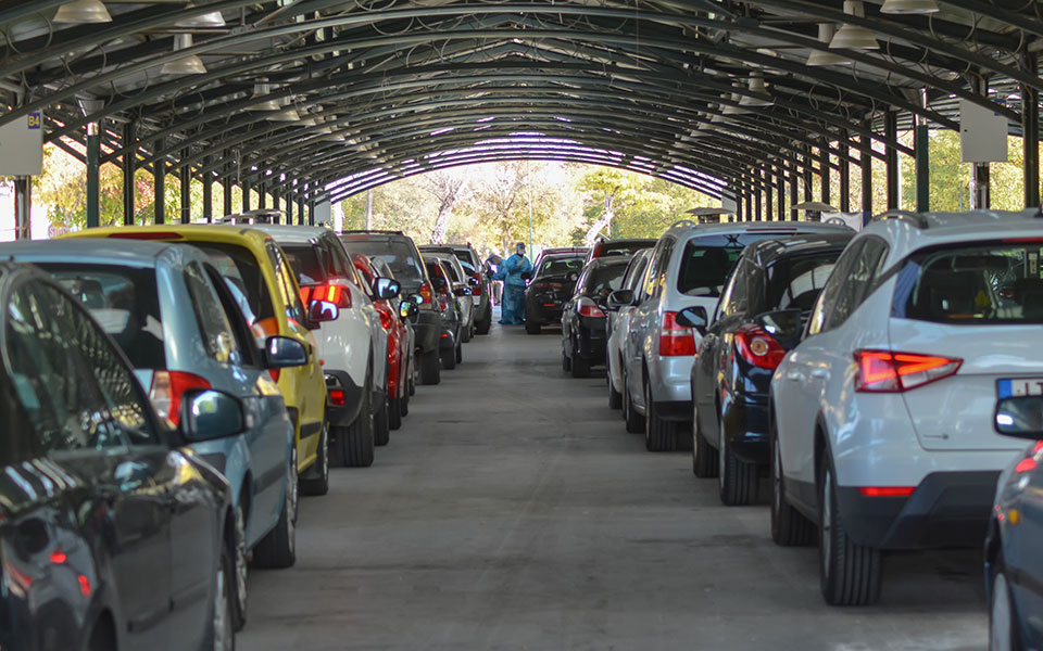 πού-διενεργούνται-σήμερα-δωρεάν-rapid-test-561189349