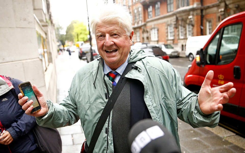 ο-πατέρας-του-μπόρις-τζόνσον-ζητεί-να-γ-561212761