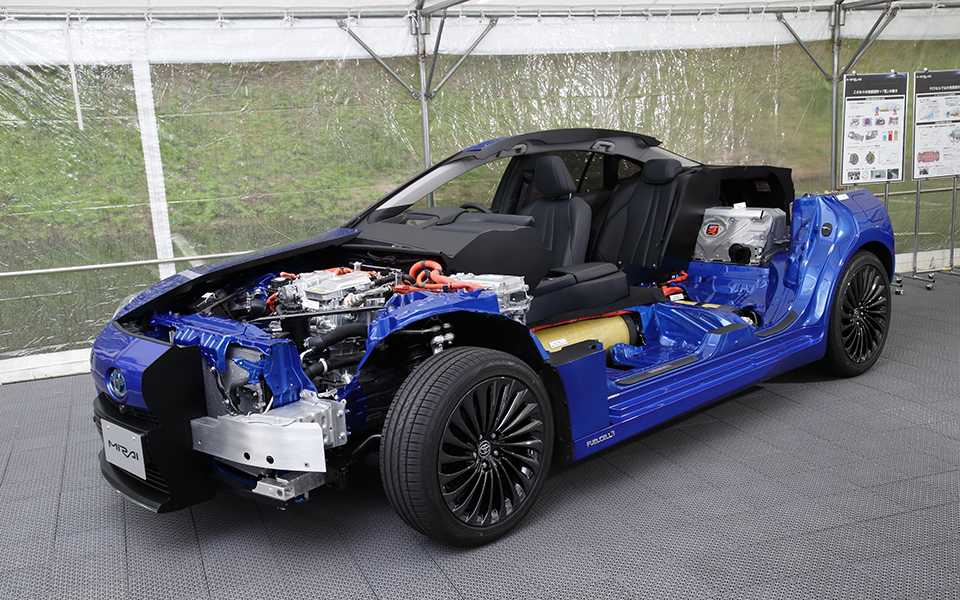 Αυτό είναι το νέο Toyota Mirai-4