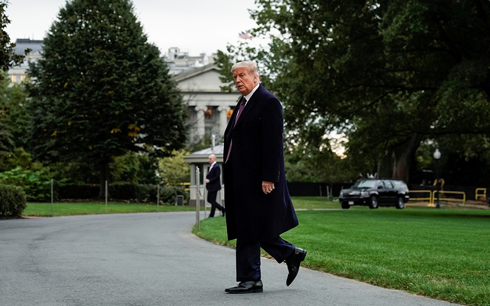 ο-τραμπ-φέρεται-να-ρώτησε-για-επιβολή-σ-561202843