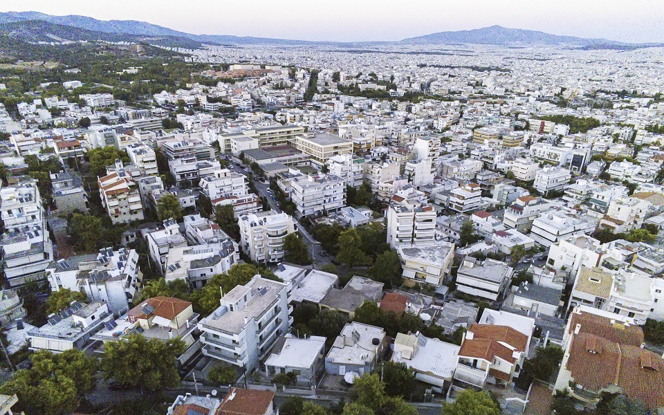 η-στέγαση-τρώει-4-στα-10-ευρώ-του-εισοδή-561192010