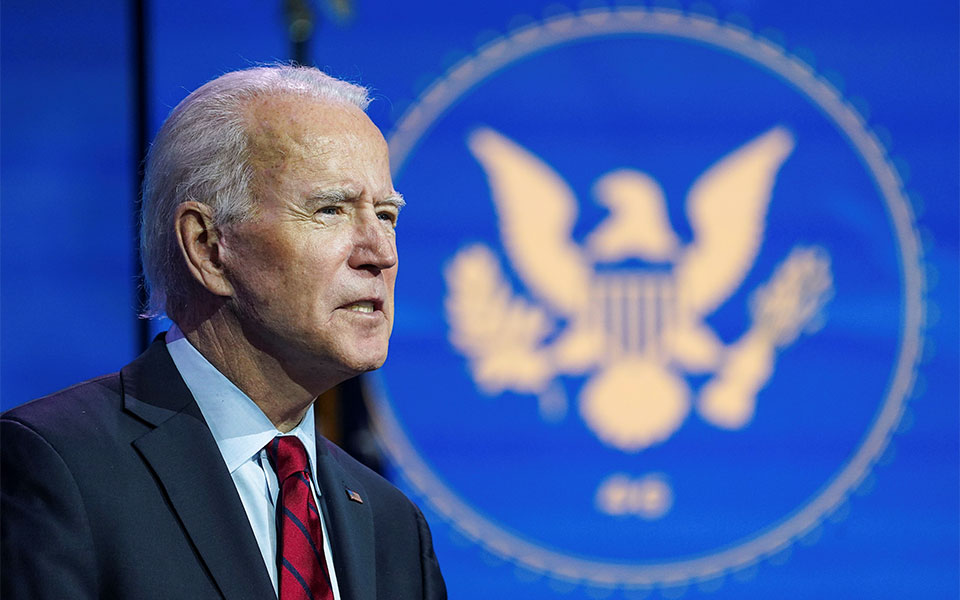 μπάιντεν-100-εκατ-εμβολιασμοί-κατά-τους-561188971