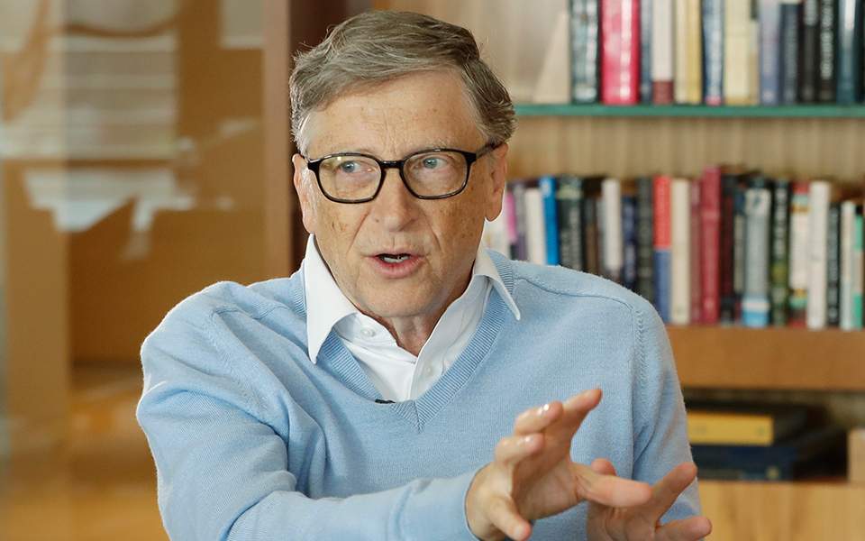 γιατί-ο-μπιλ-γκέιτς-τα-έβαλε-με-τις-αγ-561195109