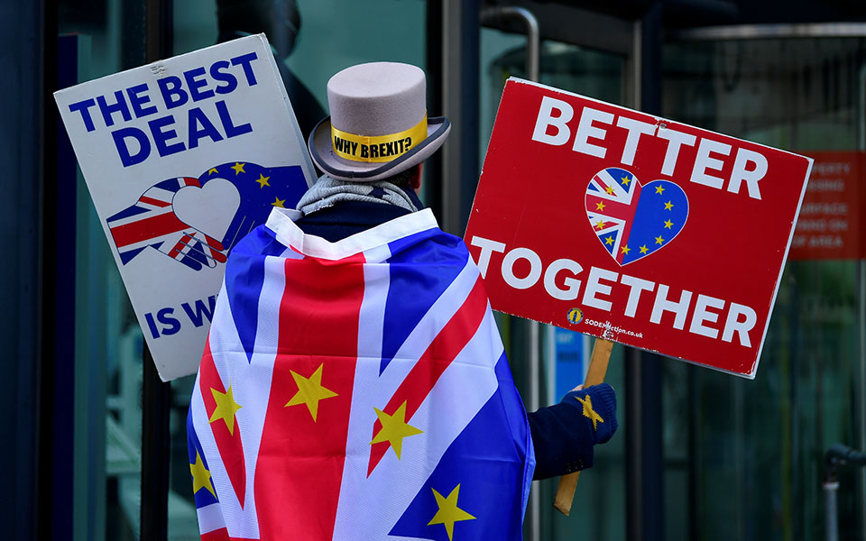 δύσκολη-παραμένει-η-εμπορική-συμφωνί-561184003