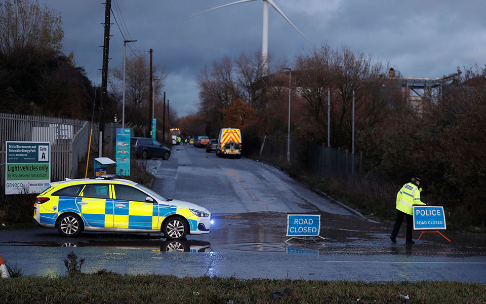 μεγάλη-έκρηξη-με-θύματα-στο-μπρίστολ-561183115