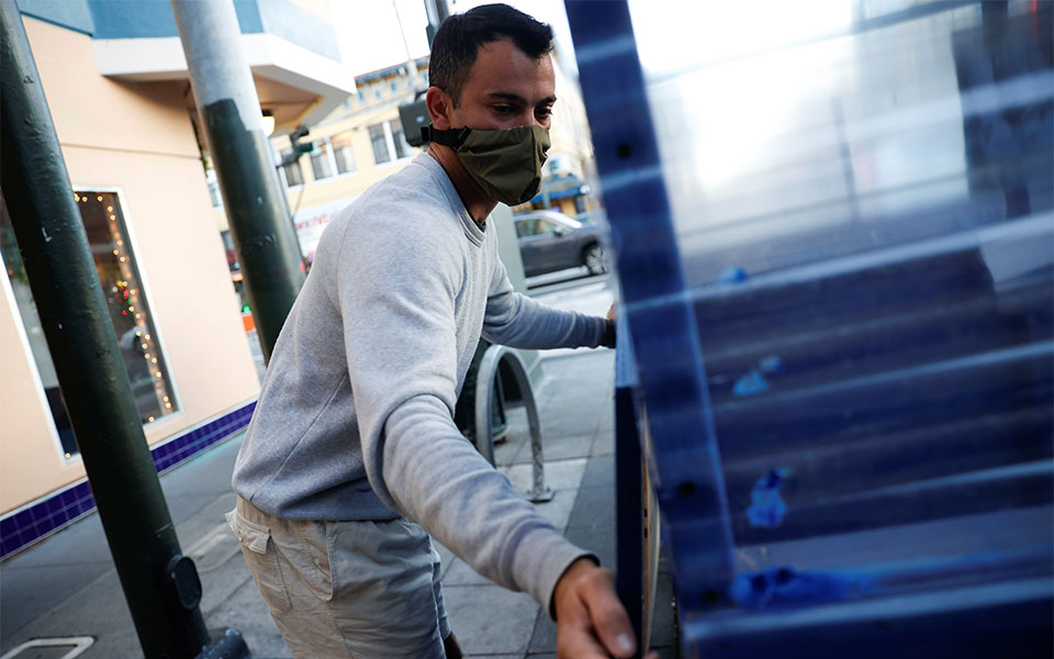 νότια-καλιφόρνια-πάνω-από-20-εκατ-άνθρω-561186988