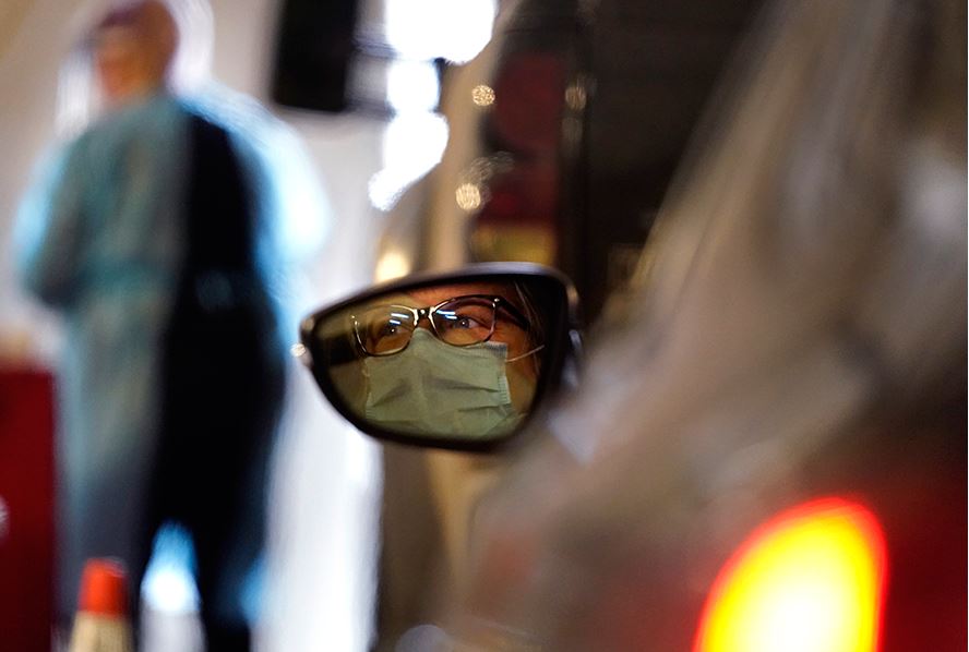 Εύθραυστη ισορροπία μετά από πέντε εβδομάδες lockdown-1