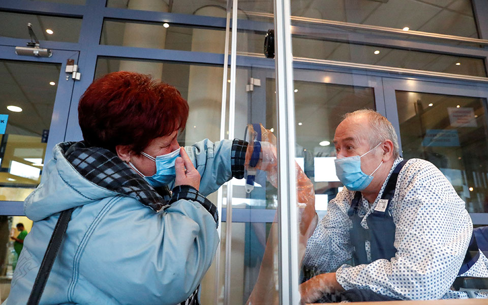 περισσότερα-από-20-εκατομμύρια-κρούσμα-561188563