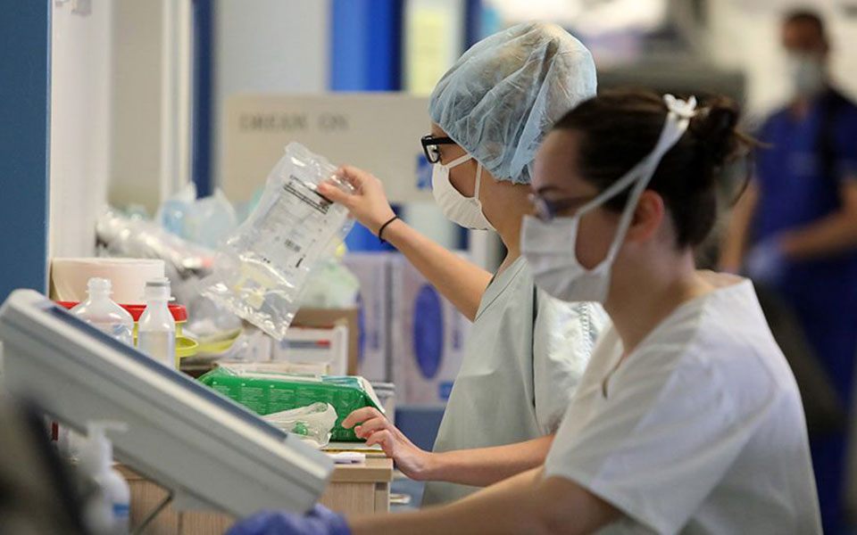 στα-όριά-της-η-κύπρος-704-νέα-κρούσματα-561211981