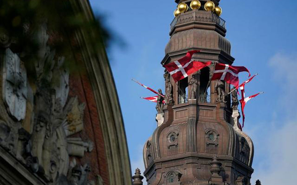 δανία-ποινικοποιείται-το-σεξ-χωρίς-σα-561198949