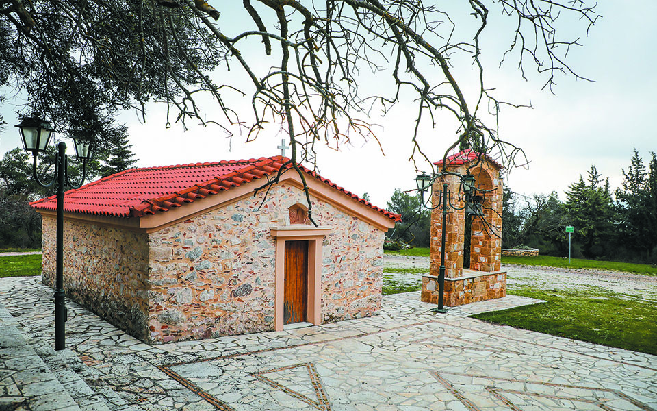 Ενα μικρό υδάτινο πάρκο σε ύψος 600 μέτρων-2