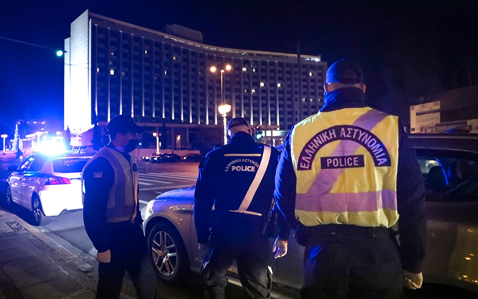 Καθολικοί έλεγχοι παραμονή και ανήμερα Πρωτοχρονιάς-1