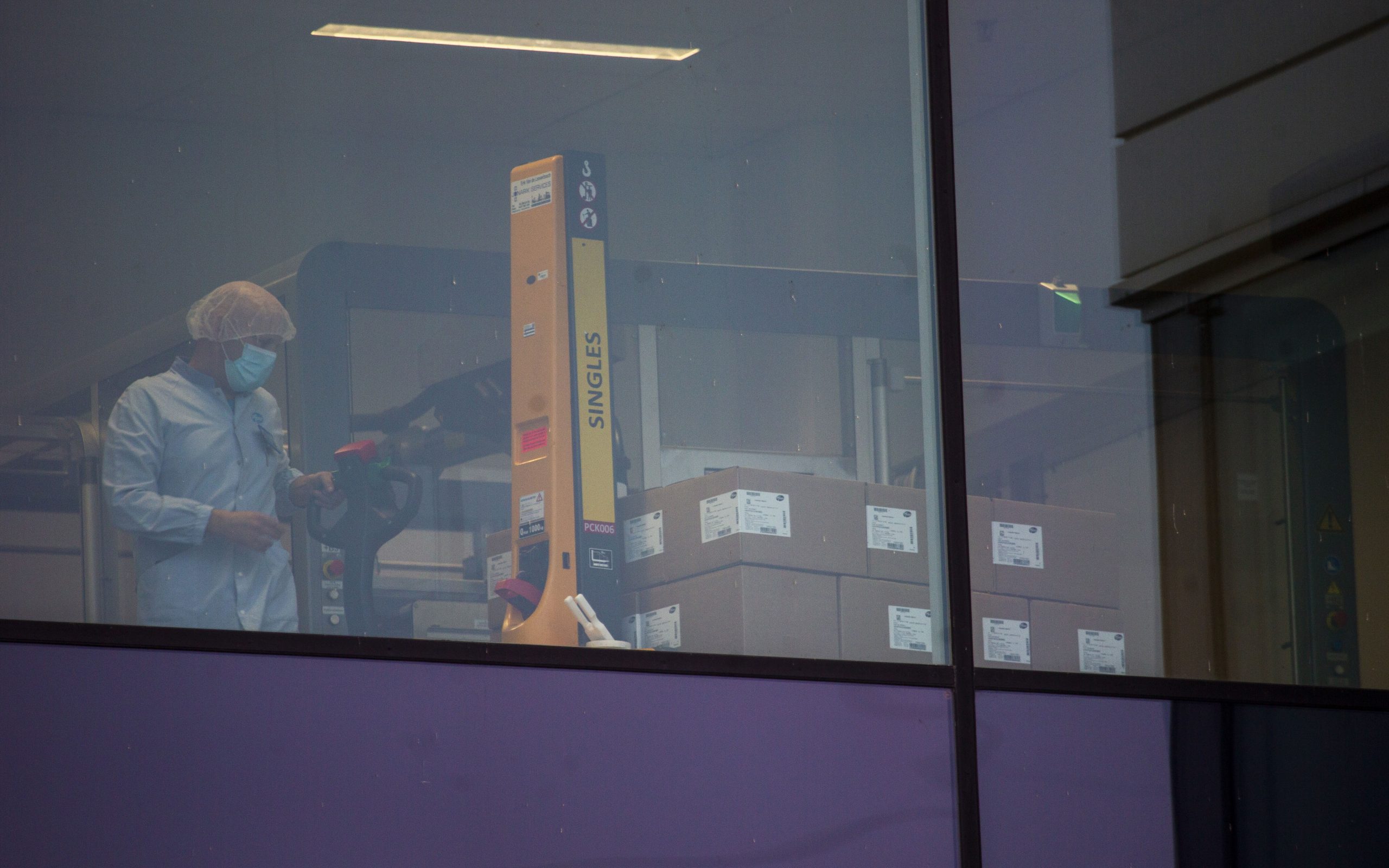 στο-προσκήνιο-η-ασφάλεια-του-εμβολίου-561183826