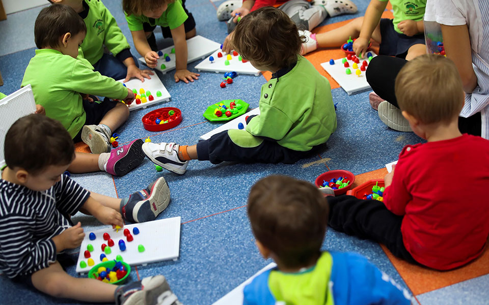 στε-νόμιμη-η-διαγραφή-μη-εμβολιασμένω-561182860