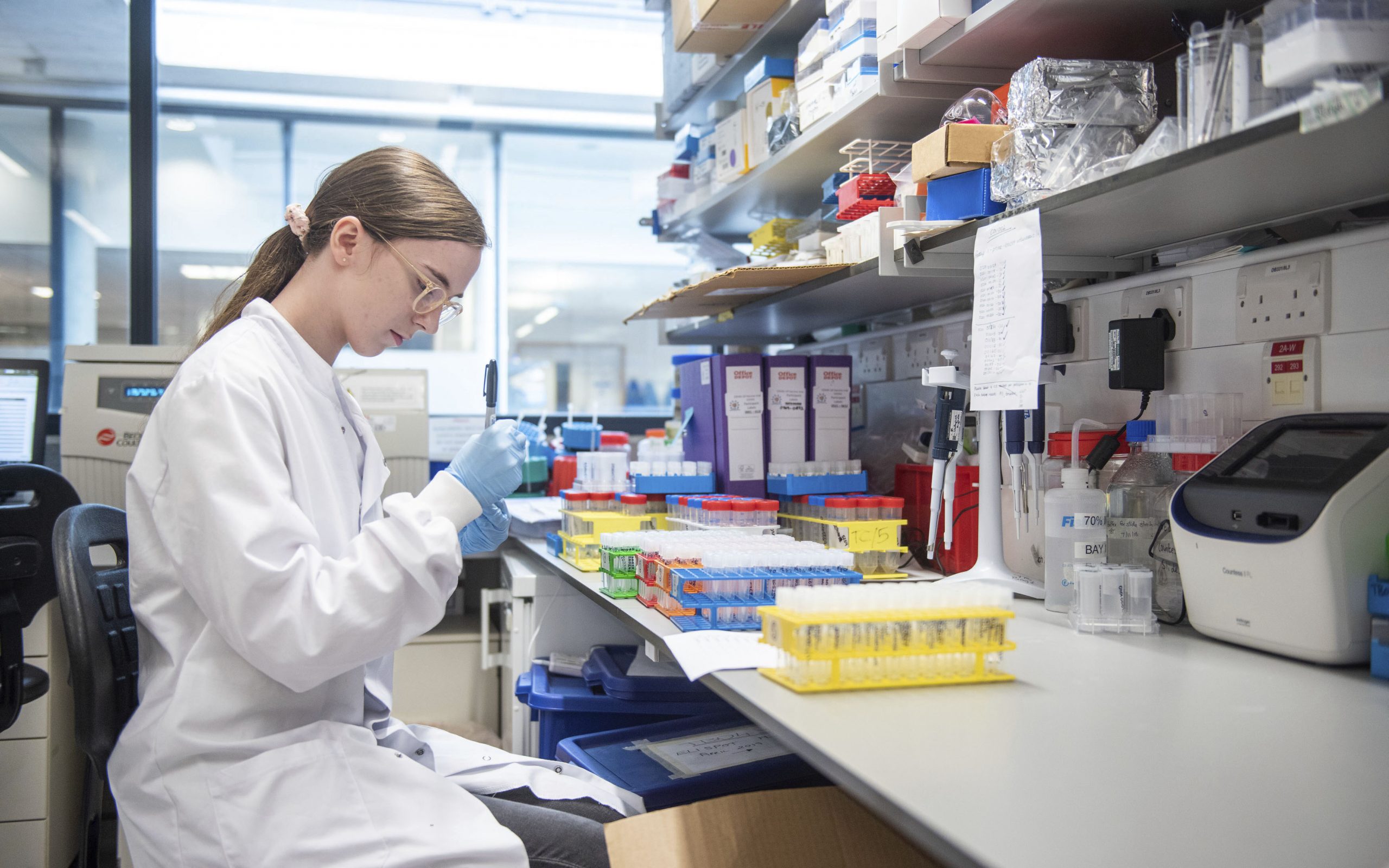 astrazeneca-αποτελεσματικό-κατά-του-μεταλλαγμ-561211297