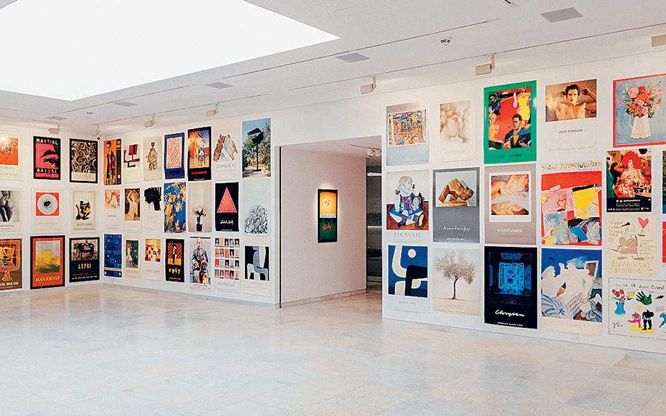 αγορά-τέχνης-με-επιτυχίες-και-αρρυθμ-561205009