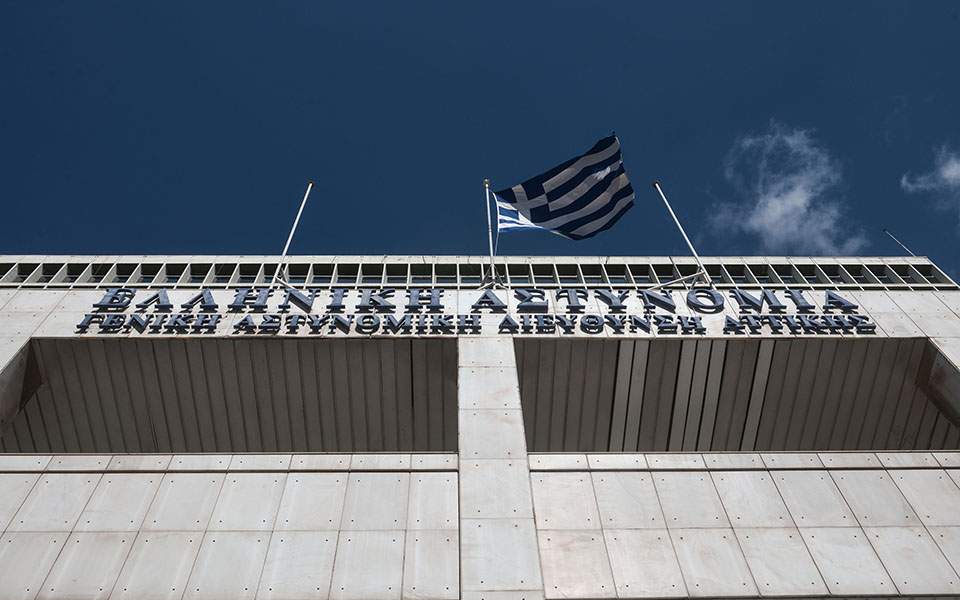 ελεύθεροι-οι-δύο-δικηγόροι-που-είχαν-π-561186502