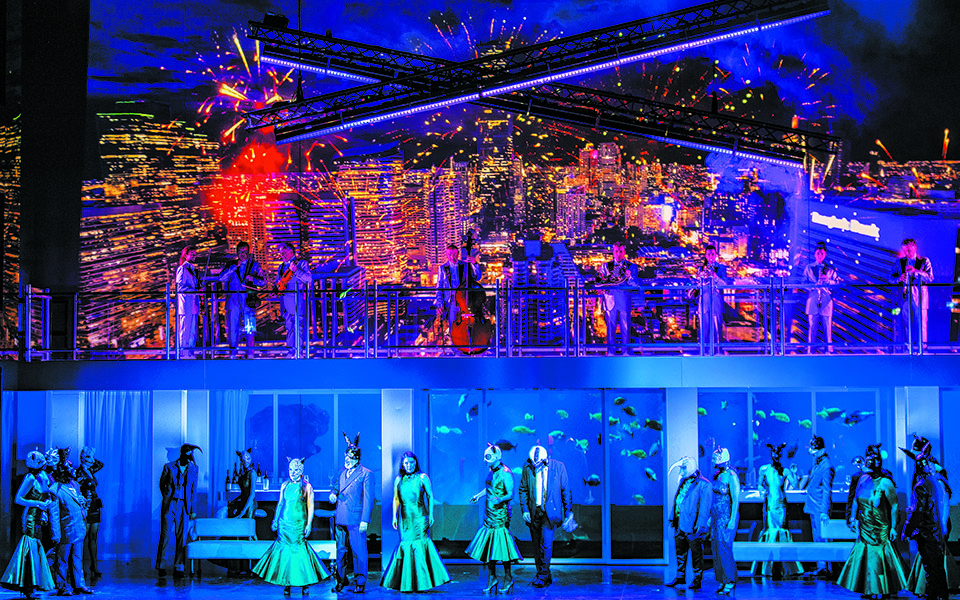 ο-ντον-τζοβάννι-σε-ξενοδοχείο-561205900