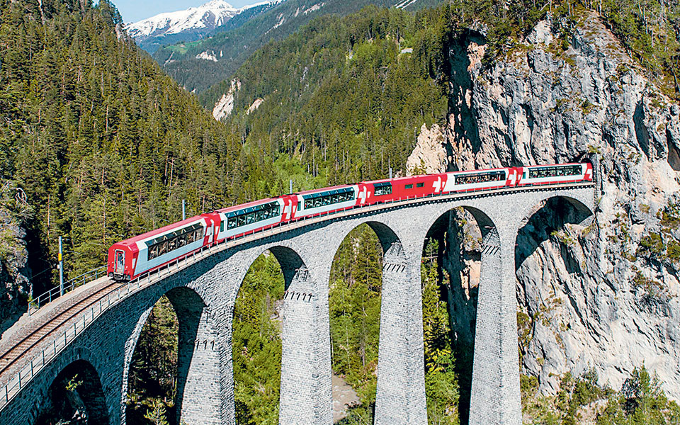 αυξάνεται-η-ζήτηση-για-ταξίδια-με-τρέν-561190648