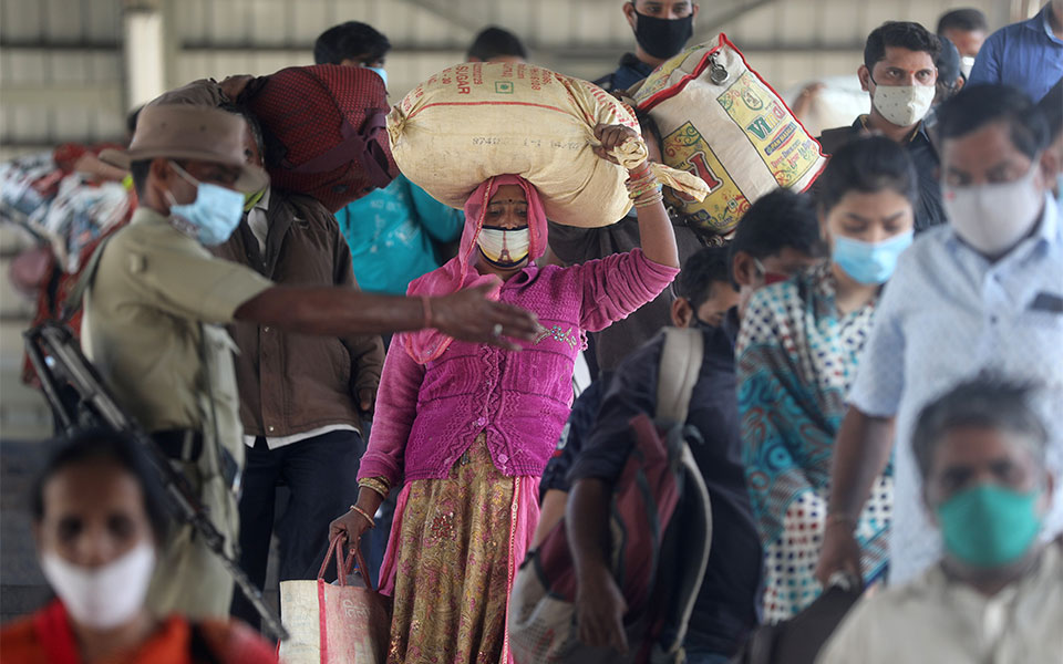 ινδία-μυστηριώδης-ασθένεια-οδηγεί-εκ-561186826