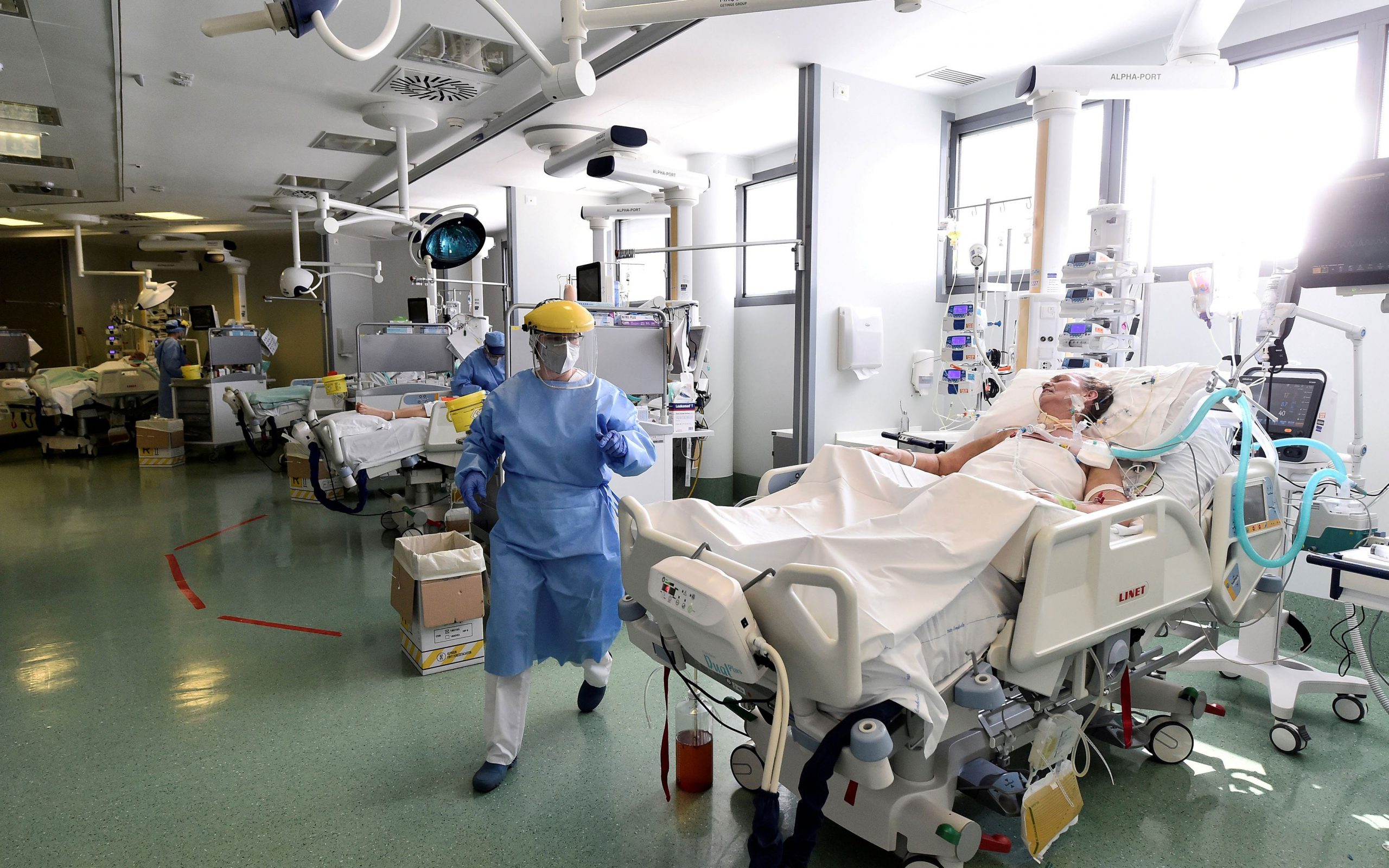 ιταλία-814-νεκροί-σε-24-ώρες-έπεσε-κάτω-απ-561184900