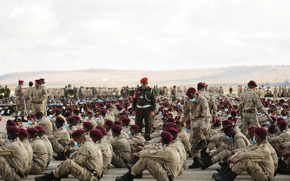 συζητήσεις-ακάρ-με-λίβυους-για-την-από-561208282