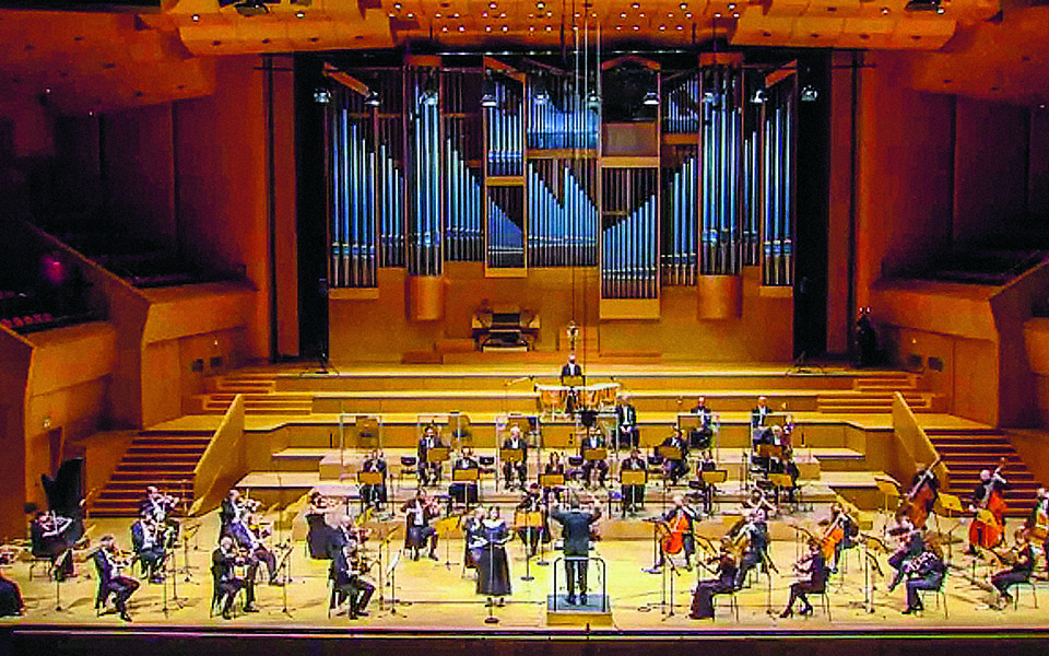 μπαρόκ-μουσική-ξαναϊδωμένη-από-συνθέ-561192655