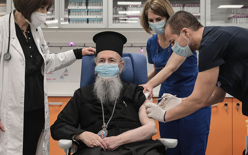 Γεγονός οι πρώτοι εμβολιασμοί στην Ελλάδα κατά της Covid-19-5