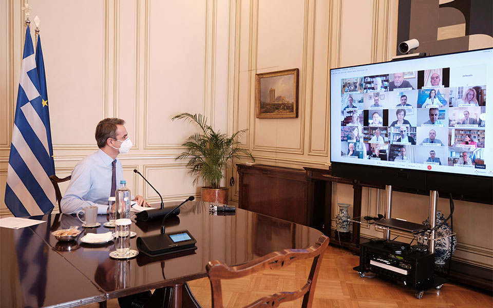 κυρ-μητσοτάκης-μόνο-ένας-μαζικός-εμβο-561188497