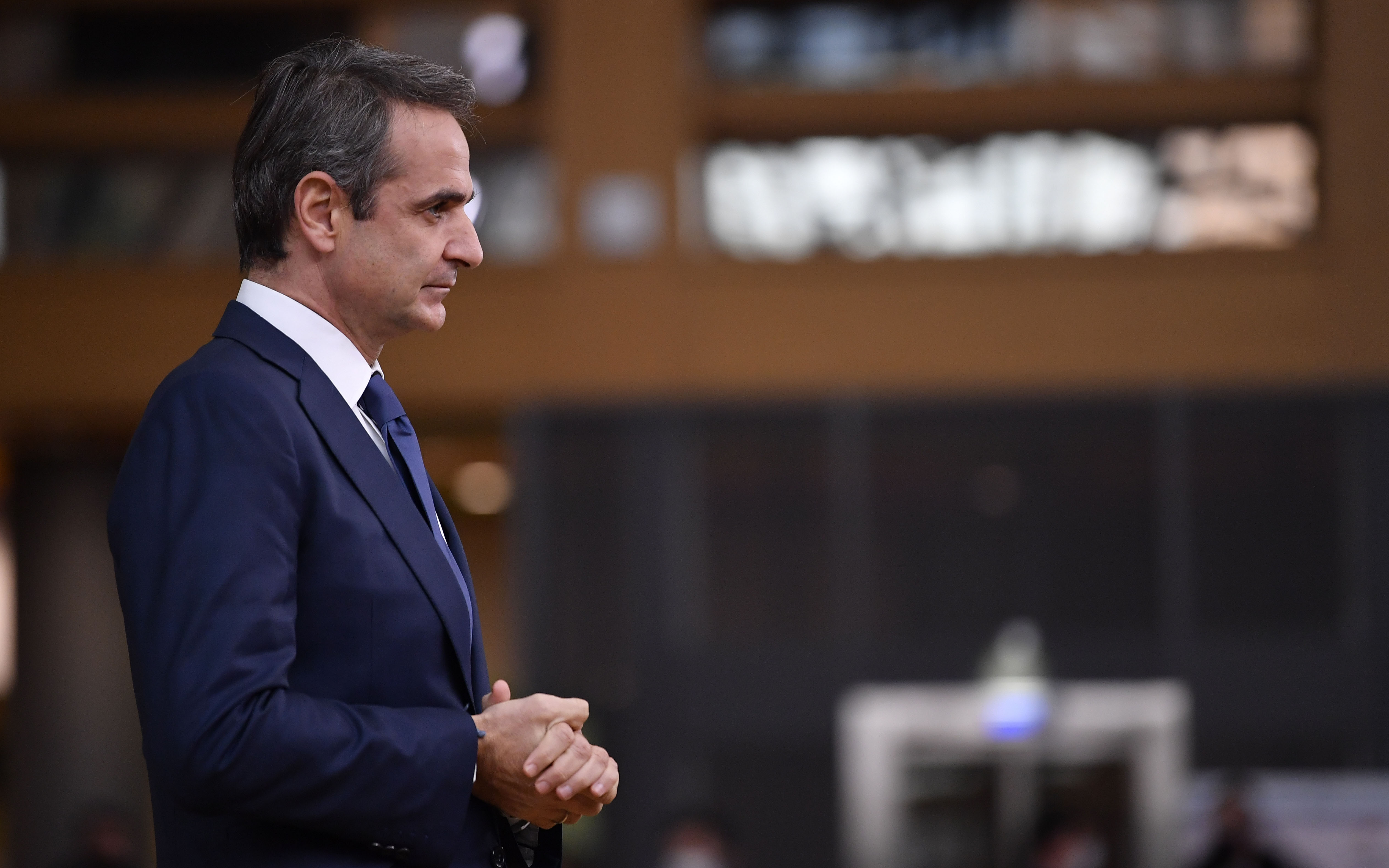 «Αν τα ανοίγαμε όλα, ίσως φθάναμε σε 10.000 κρούσματα»-1