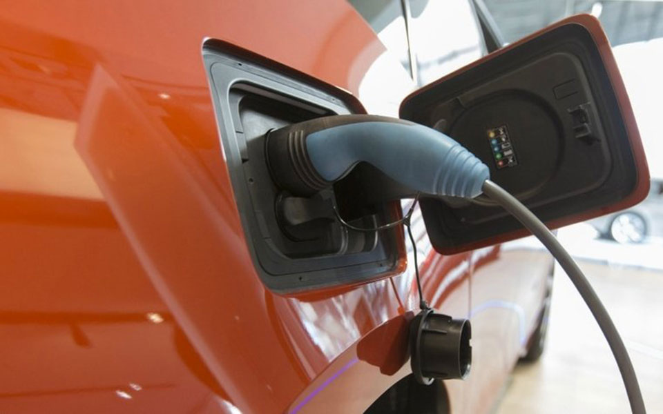 οι-νέες-μπαταρίες-φορτίζονται-έως-το-80-561188686