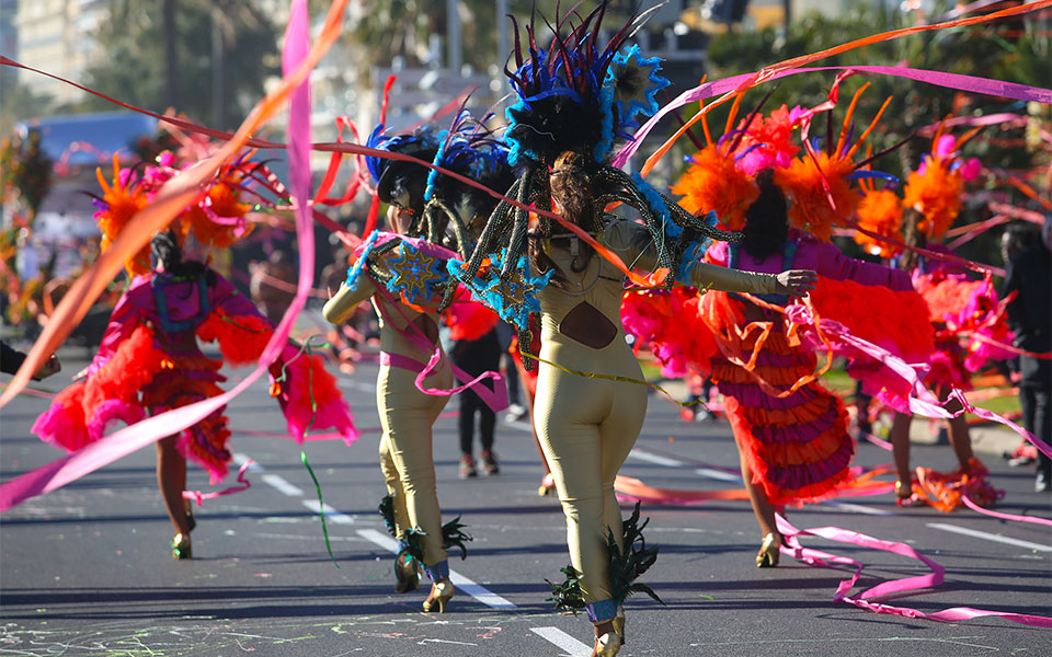 γαλλία-αναβάλλεται-το-καρναβάλι-της-ν-561182851