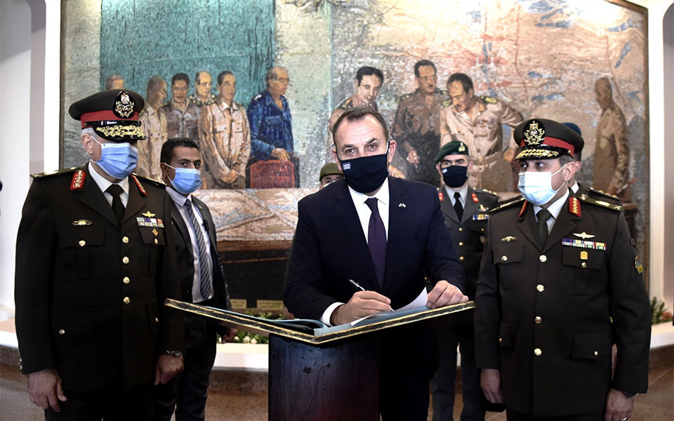 Ν. Παναγιωτόπουλος: Εξαιρετικό επίπεδο συνεργασίας με την Αίγυπτο (εικόνες)-4