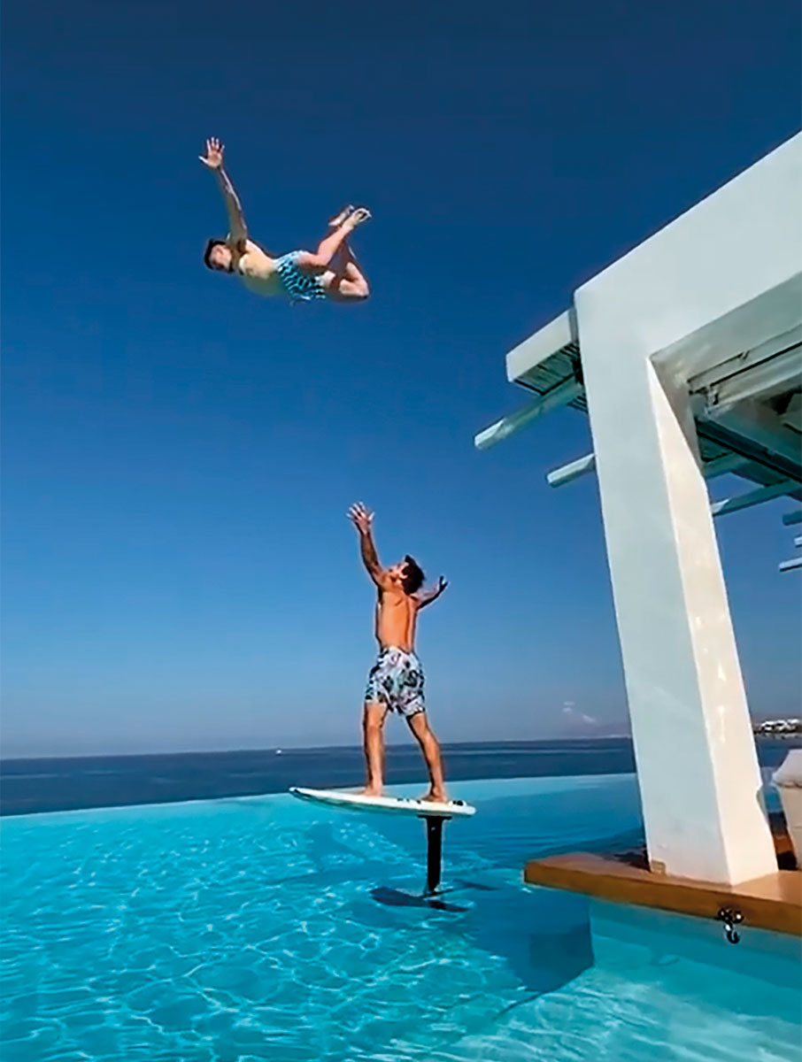 TikTok  αλά ελληνικά-1