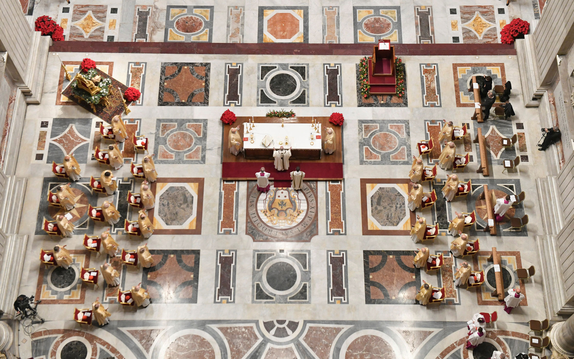 πάπας-φραγκίσκος-να-έχουν-όλοι-πρόσβα-561207874